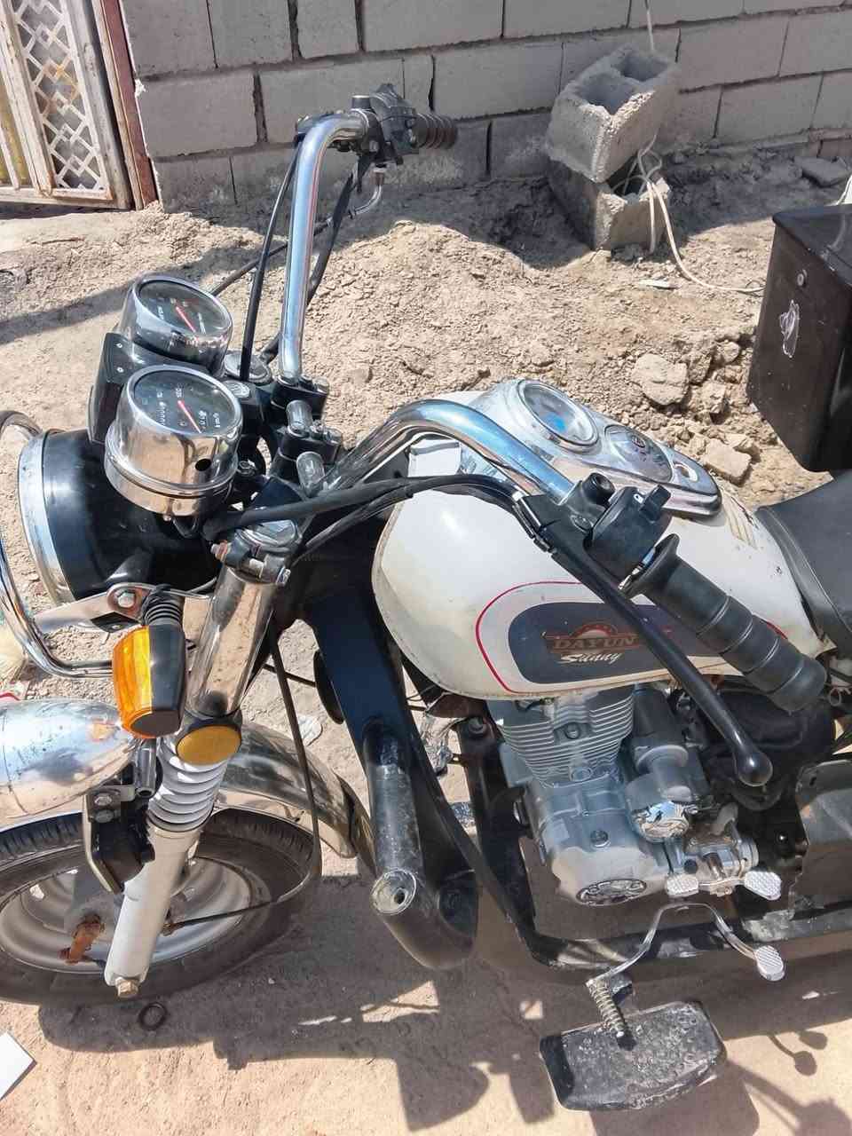 سلام عليكم ستوته مديل ٢١ اوراق ضايعه  ستوته جاهزه مكينه ثاني تبديلت تهن برغي ما مفتوح بيه كير جديد اكسن جديد كهربائيّة كله شغاره تاير جديد  سعر مليون و٢٠٠ مكانه ناصريه مركز ***********
