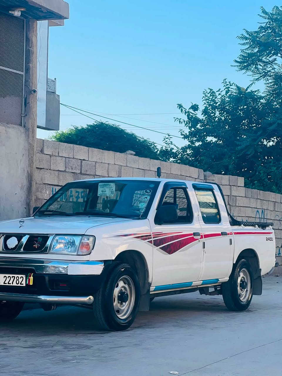بۆ فرۆشتن نیسان پیک ئاپ ٢٠٠١ ماشاءلڵە لەجوانی ئەو سەیارە سەنەوی ١١ رۆژە نوێکراوەتەوە سێ پارچەی پێشی بۆیەخە تۆزیک ناوی گرتەوە پێوە دیار نیە تە خۆم پێت نەڵێم پەڵە پڵە کارتیشی هەیە سەقفی یەک قەترەی بۆیاخ نیە سەیارەی ماحرەز نیە ماڵی دۆستە بۆ زانیاری زیاتر تەلەفۆن جوابی کۆمێنت نادەمەوە لەگەڵ ڕێزم ژم.***********
