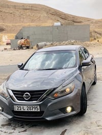 لەسەر ازنی ئەدمین nessan altima 2017 SR    ڕەنگ نەوتی  نیسان ئەلتیمای ...