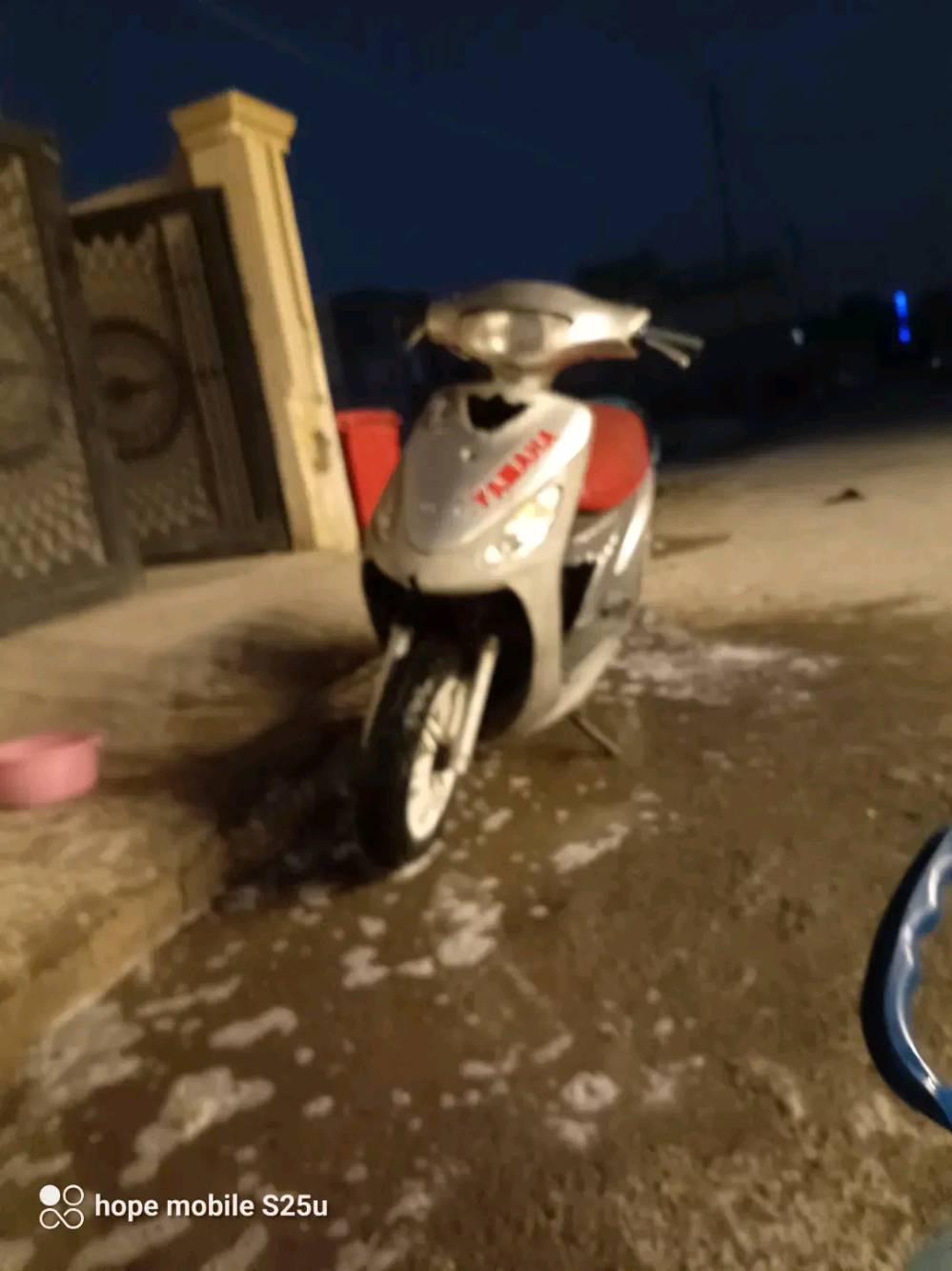 ماكس منغولي دراجه اي نقص ما بيها السعر 400 بيها مجال للتواصل ***********