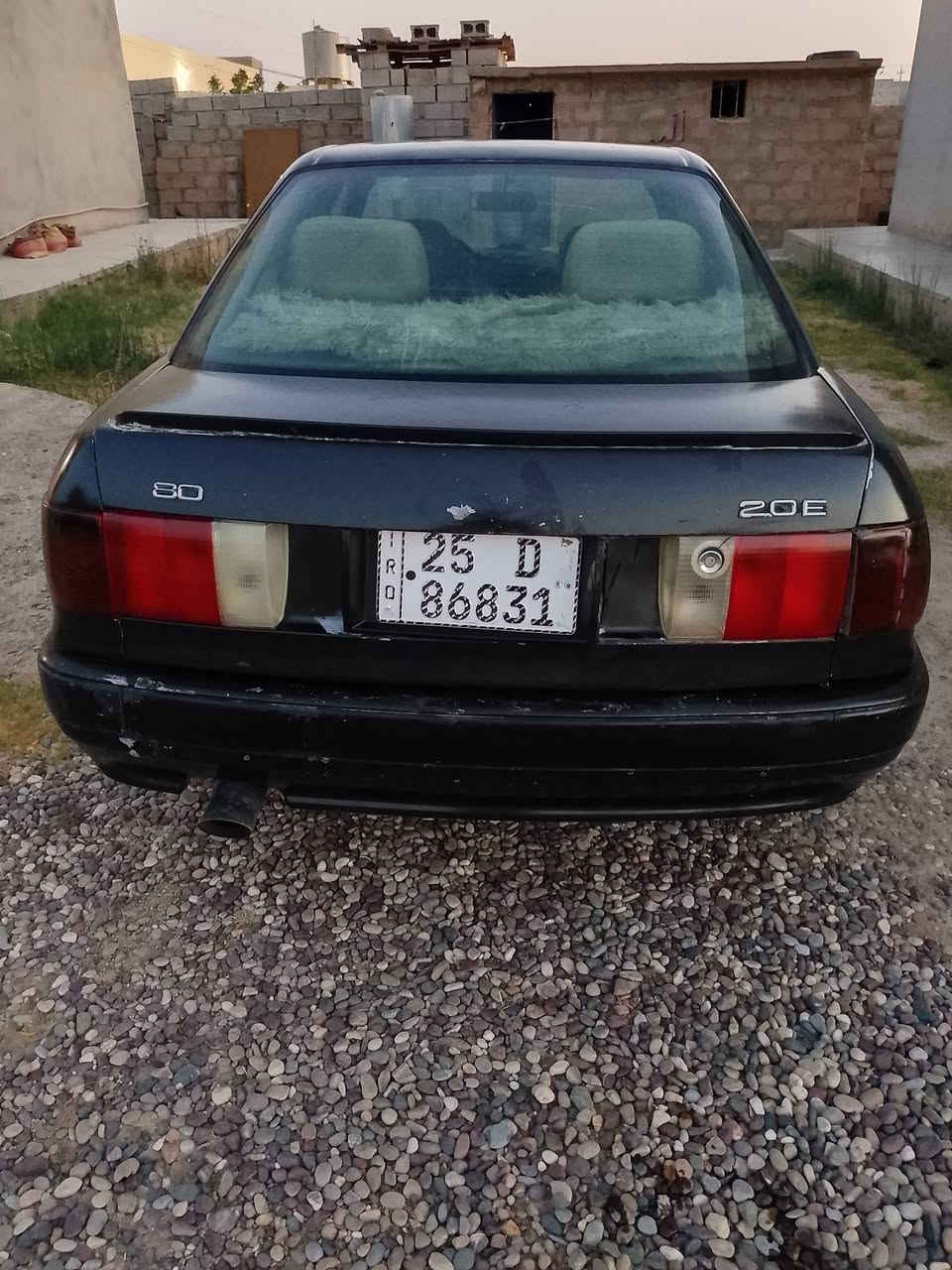 أودي للبيع رقم دولي سنويه لل30 كير محرك شرط التحويل السعر 25 وبيها مجال رقم/***********

