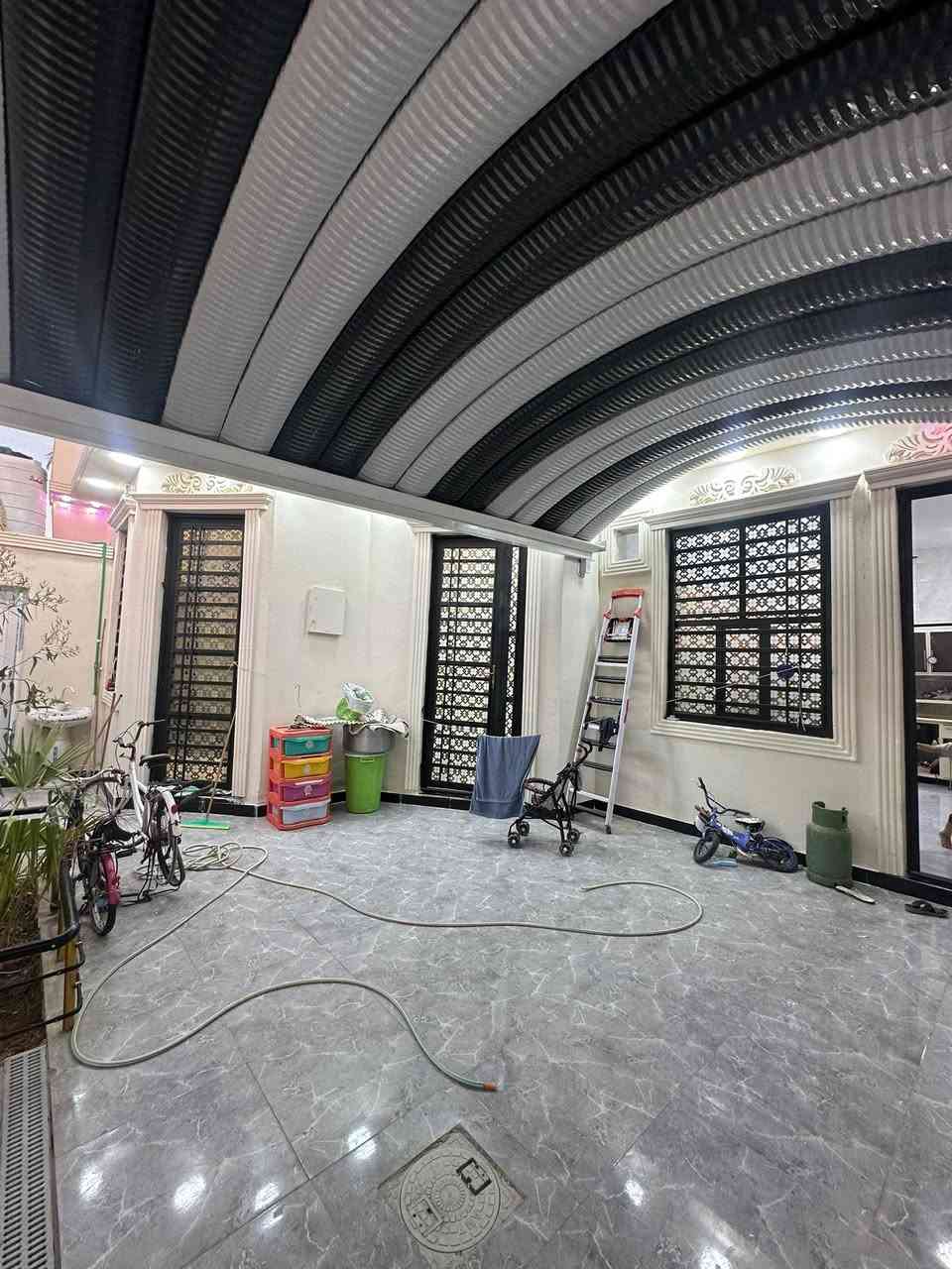 للبيع بيت البصرة محوله الزهير
مساحه200متر طابو ملك عراقي سند25
وبسعر125مليون ***********📞
