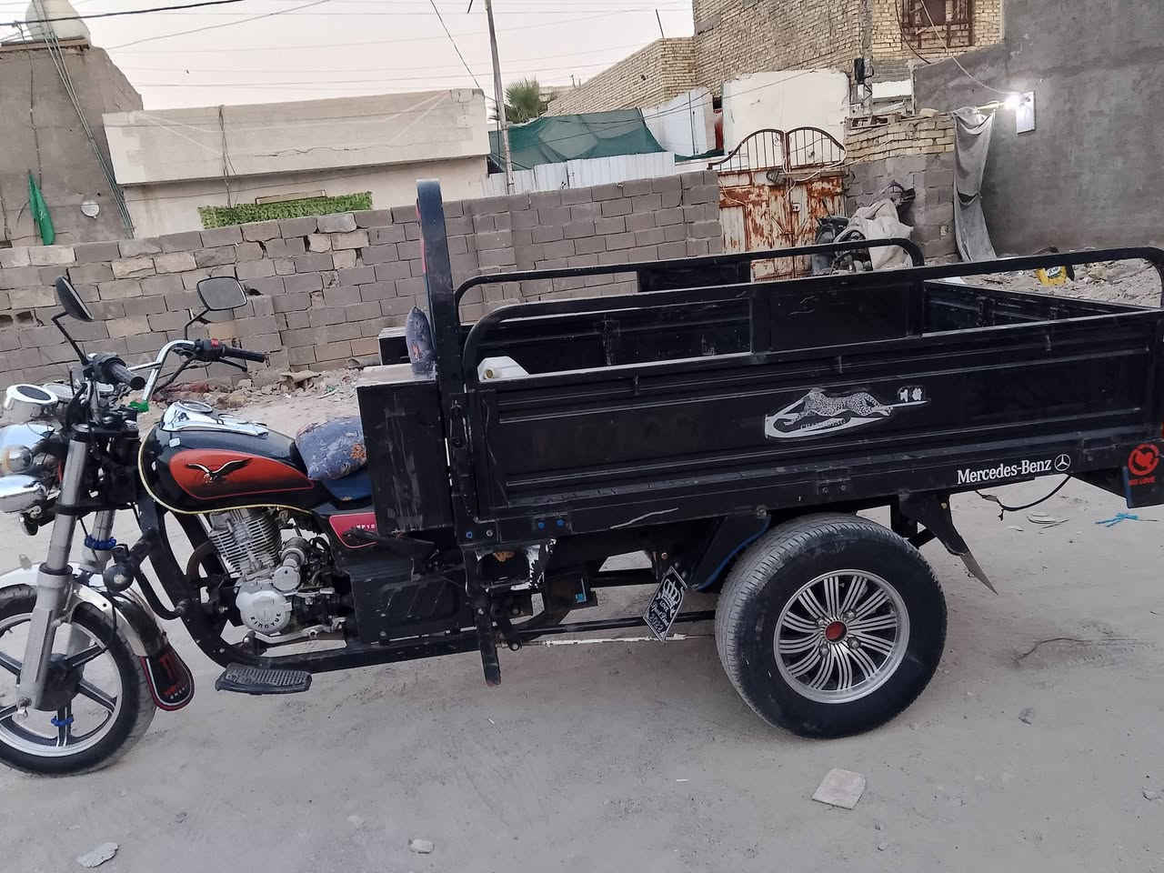 سلام عليكم ستوته مديل 2025 ستوته واورق  سعره مليونين و200 ومكاني سبع قصورشارع ابو علي  وشراي ايتصل***********
