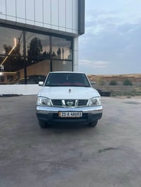 نيسان • ٢٠١٠ • يد واحدة