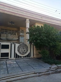 مربع الرئاسة • ٣٠٠م • ٥ غرف