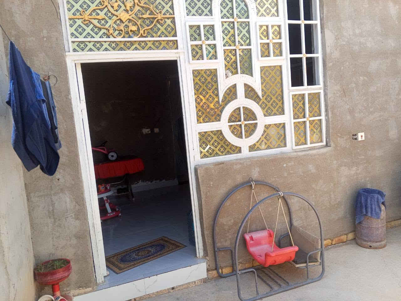 حي الجوادين • ١٠٠م • سقف سندوش