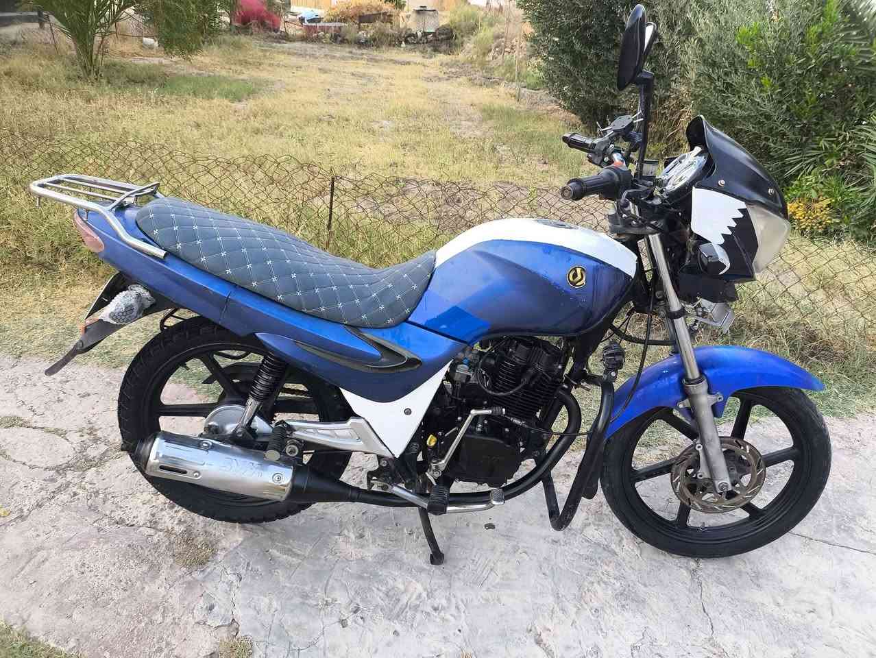 سايم للبيع موديل 2012 مسجل كامل لوحات ثنين بيه نكليزي تحويل مباشر سعره مليون و100 بيه مجال درا جه نضيفه كله شقاله مابيه اي نقص ***********  تصال واتساب
