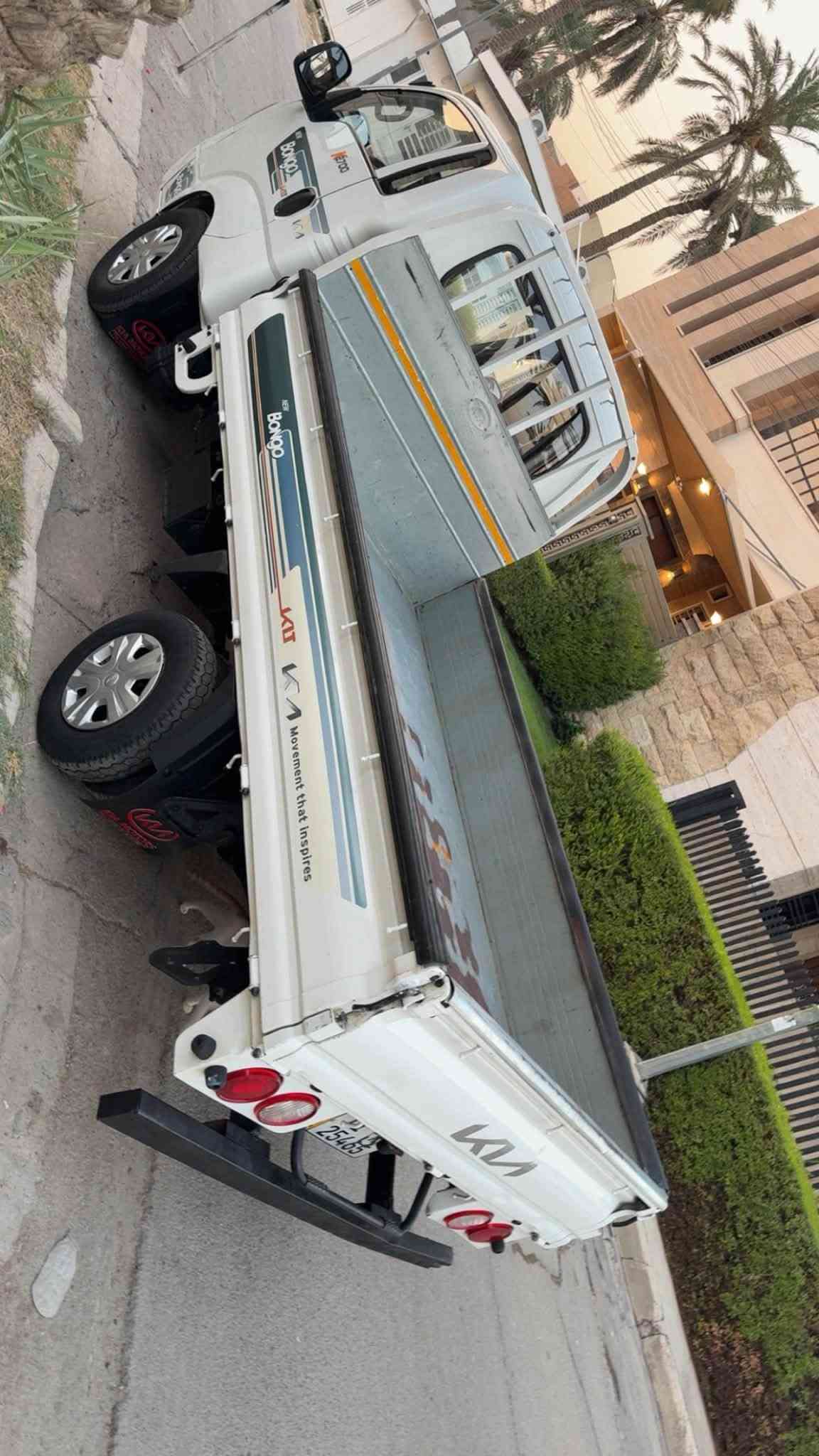 كيا للبيع رقم بغداد موديل 2023 ماشيه 167 الف السعر 138 ورقه او بيها مجال بسيط مكفول من الصبغ او ابارد بدون اي نقص 
للستفسار ***********
