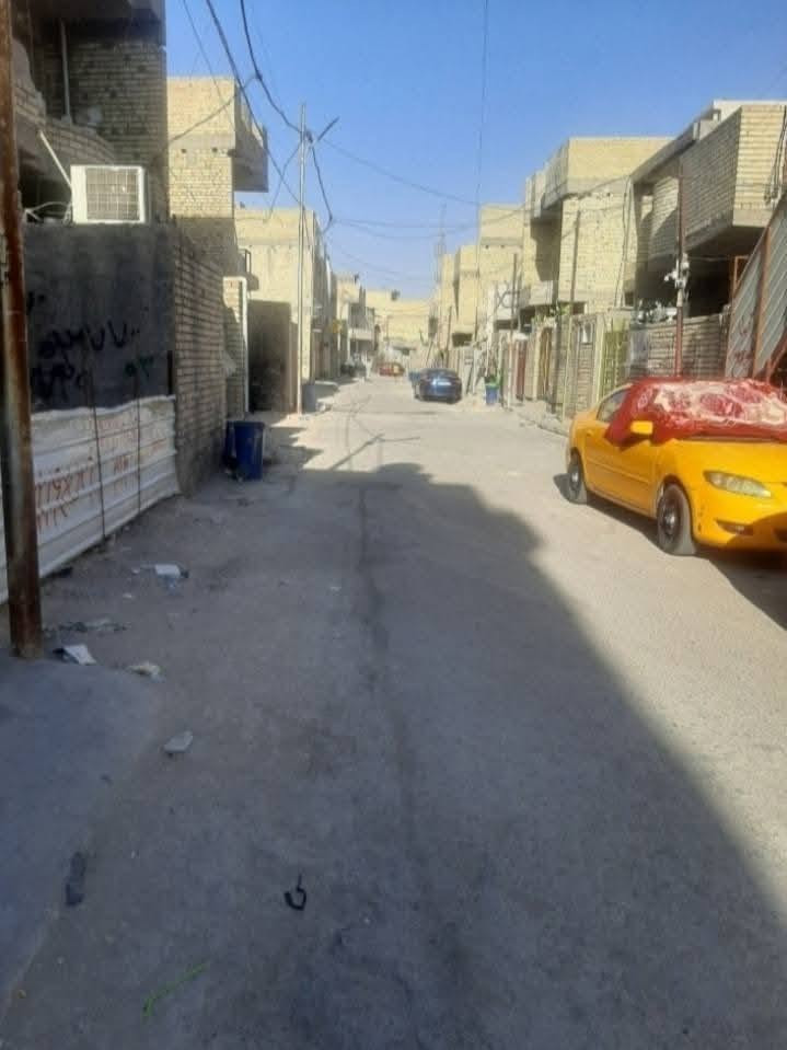 بسم الله وعلى بركة الله ماشاء الله بيت للبيع بناء حديث سنه ٢٠٢٥ المساحه ١٠٠  متر طابقين جنس الارض طابو زراعي سند ٢٥  زراعي الموقع الخطيب الزراعي شارع خولة كافه الخدمات موجودة ماء كهرباء مجاري تبليط البيت طابقين الطابق الأول طرمه حمام صاله مفتوحه مع الحولي ومطبخ مفتوح غرفه منور حمام والطابق ثاني غرفتين نوم وحمام مع صطحين مع بيتونه  ***********
***********
بسم الله وعلى بركة الله ماشاء الله بيت للبيع بناء حديث سنه ٢٠٢٥ المساحه ١٠٠  متر طابقين جنس الارض طابو زراعي سند ٢٥  زراعي الموقع الخطيب الزراعي شارع خولة كافه الخدمات موجودة ماء كهرباء مجاري تبليط البيت طابقين الطابق الأول طرمه حمام صاله مفتوحه مع الحولي ومطبخ مفتوح غرفه منور حمام والطابق ثاني غرفتين نوم وحمام مع صطحين مع بيتونه  ***********
