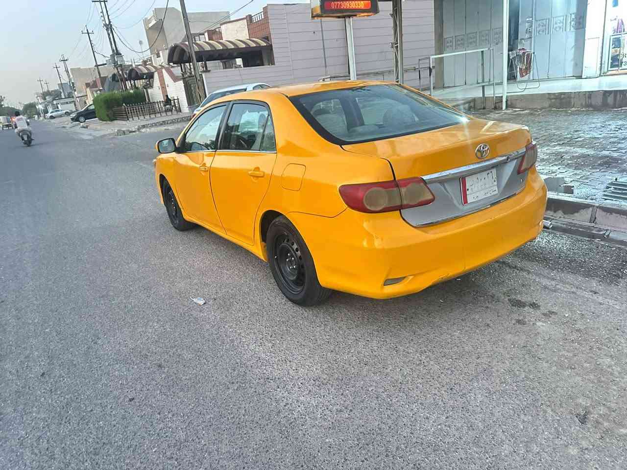 للبيع والمراوس . كورلا موديل .
2013 . مشروع وطني بسمي . 
  بطاقة بانزين . ومنظومه غاز 
محرك 19. مبدل 
   بيه قطعتين . وبيه تصفيات 
  السعر .   88.  
 . 
  ‏‪***********‬‏

نص مكتوب في الصور:
- ***********