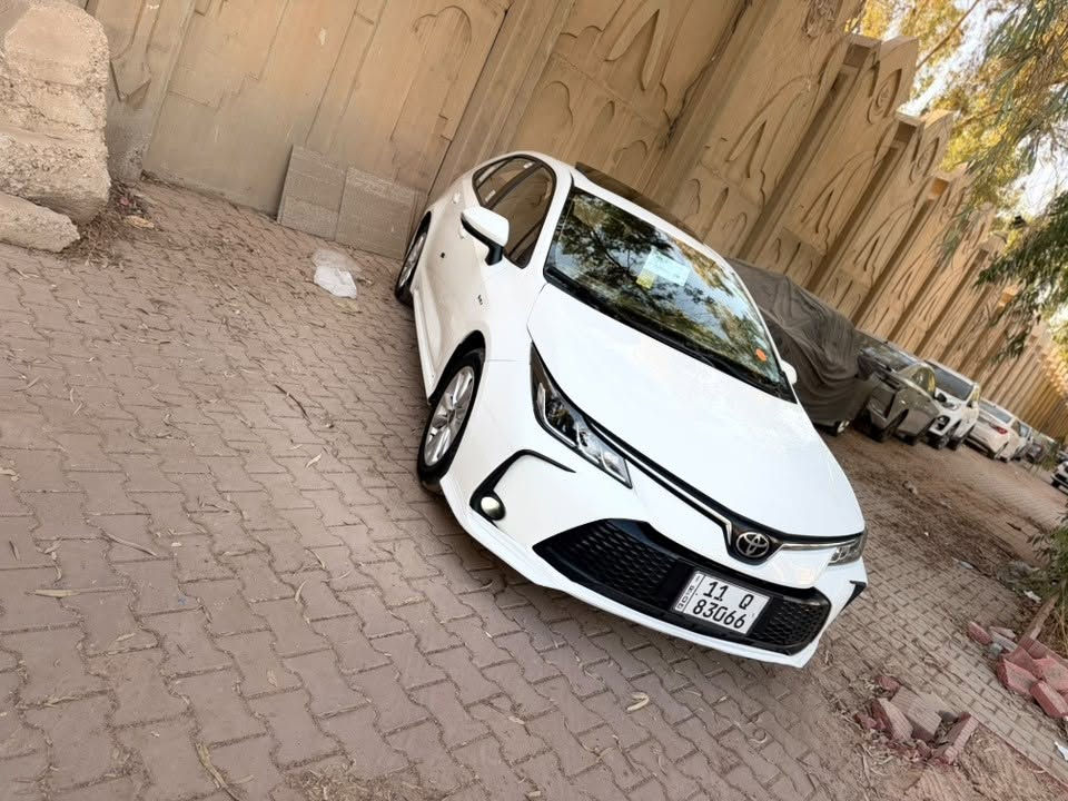 السلام عليكم
كورلة هايبرد ( 2024 )

ماشية( 28 ) ألف 

سيارة بعدها بوضع الوكالة 

سبيرها منازل وشرط حتة عدتها ممفتوحة

فول مواصفات 
كشن جلد اسود 
سياقة ذاتية 
تحديد مسار 
فول تحكمات ستيرن 
بصمتين 
دخول ذكي 
لد امامي نهاري 
انضمت قيادة 
توقف ذاتي 
رادارات 
شاشة تدعم كار بلي 
وبعد بيها هواي مواصفات 

كاعيات حوضيات اصليات  روز لاين 

 السيارة (مكفولة من الصبغ و التبديل فقط بارد بل باب الخلفي   )

اذة تحب اذزلك فيديو ع واتساب 

بسمي سنويا وترقيم ع أيدي 

مكاني بغداد ( البياع  )
رقم الهاتف ( *********** )
السعر ( 146 )
