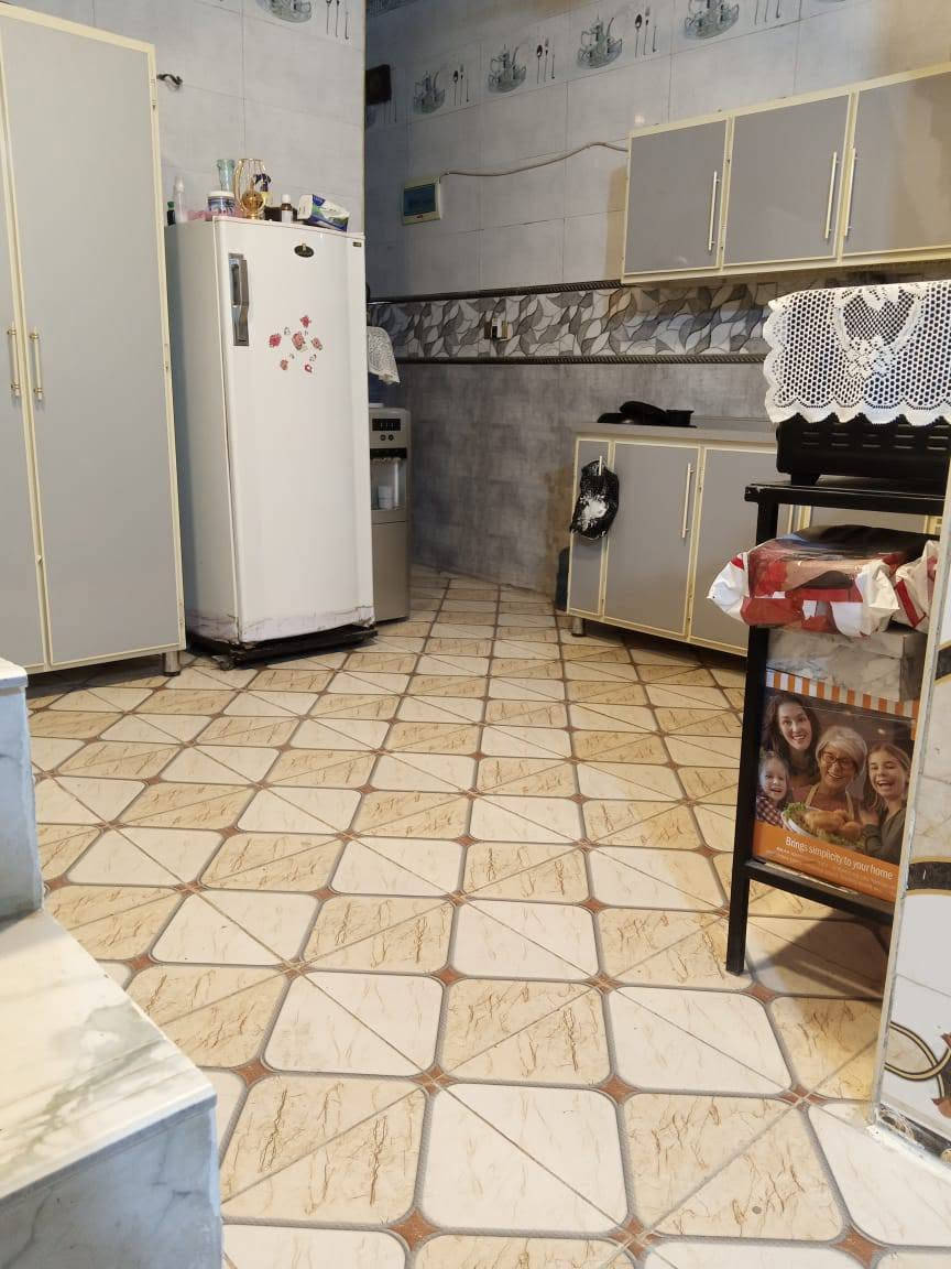 🔥لا تفوت الفرصه 🔥

بيت 🏠للبيع المساحه 100 متر حي النداء📌 شارع مجمع بيتي عمود 54 ✅منطقه 52 خلف صيرفه الشرع قريبه جدا عن الشارع العام بناء طابوك اساس وسقف صب كونكريت ✨ #السعر 🤑🤑 مناسب جدا 68 مع المجال يحتوي على 
✅غرفه 
✅صاله 
✅مطبخ 
✅استقبال 
✅حمامات خارجيه وداخليه 
للاستفسار ***********
