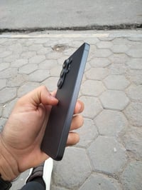 اس ٢٦ الترا • ٢٥٦ • نظيف