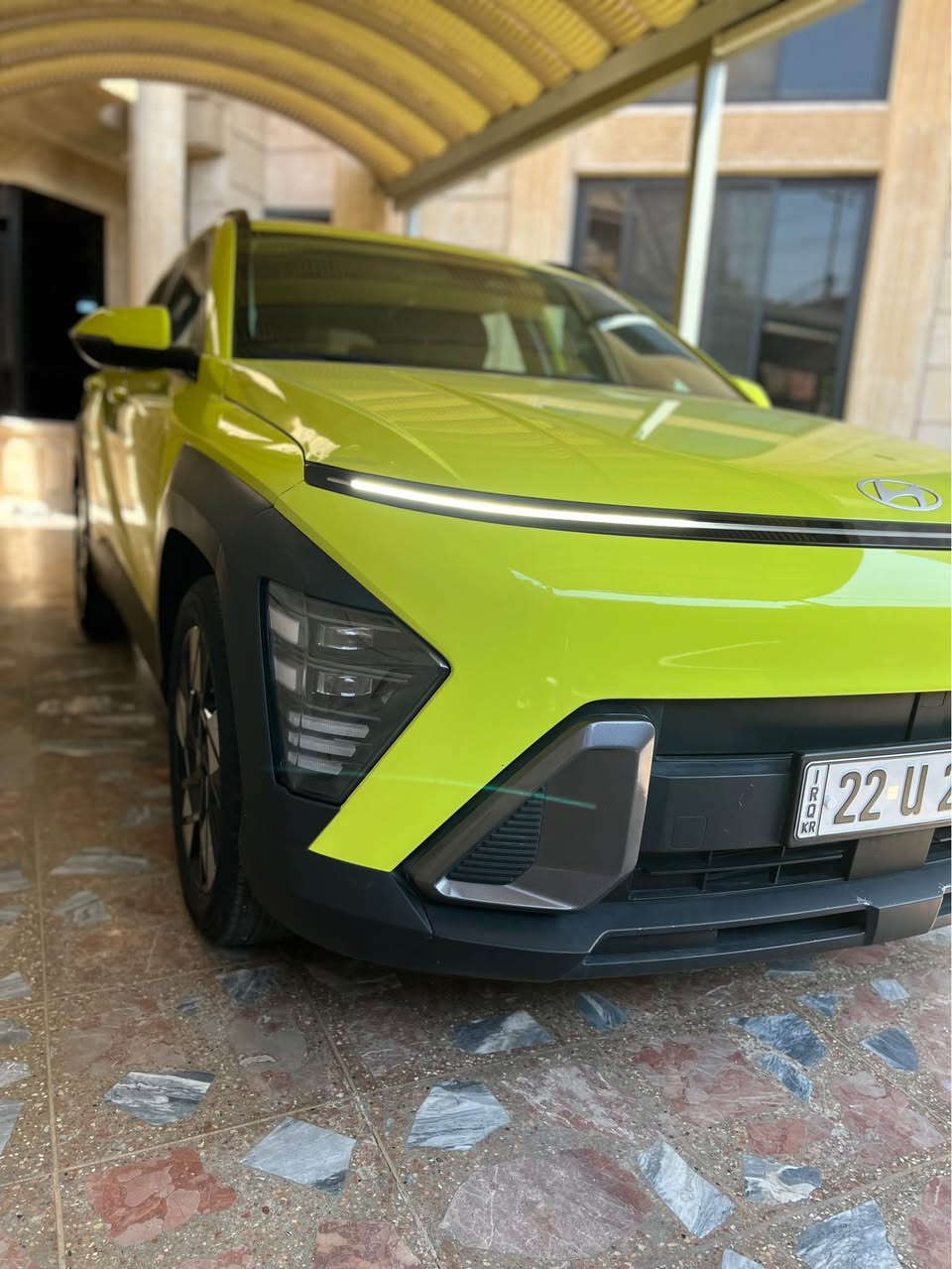 السلام عليكم 
للبيع هونداي كونا موديل ٢٠٢٤ وارد امريكي حادث جاملغ امامي فقط ماشية ٦ الاف ميل رقم اربيل بإسمي بصمة رادارات محيطية كشن كهرباء وباقي المواصفات المعروفة .. السيارة مخدومة بالكامل واي نقص مابيها .. 
بغداد حي العدل 
السعر ١٧٣ 
*********** بغداد, العراق
