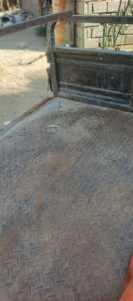 البيع ستوته جمره رقم 2250وبيه مجال 
مكانه كوفه جسر الامام علي (ع) 
ما عايزه اشي وراعيه موجود مداور ثاني يوم
***********
