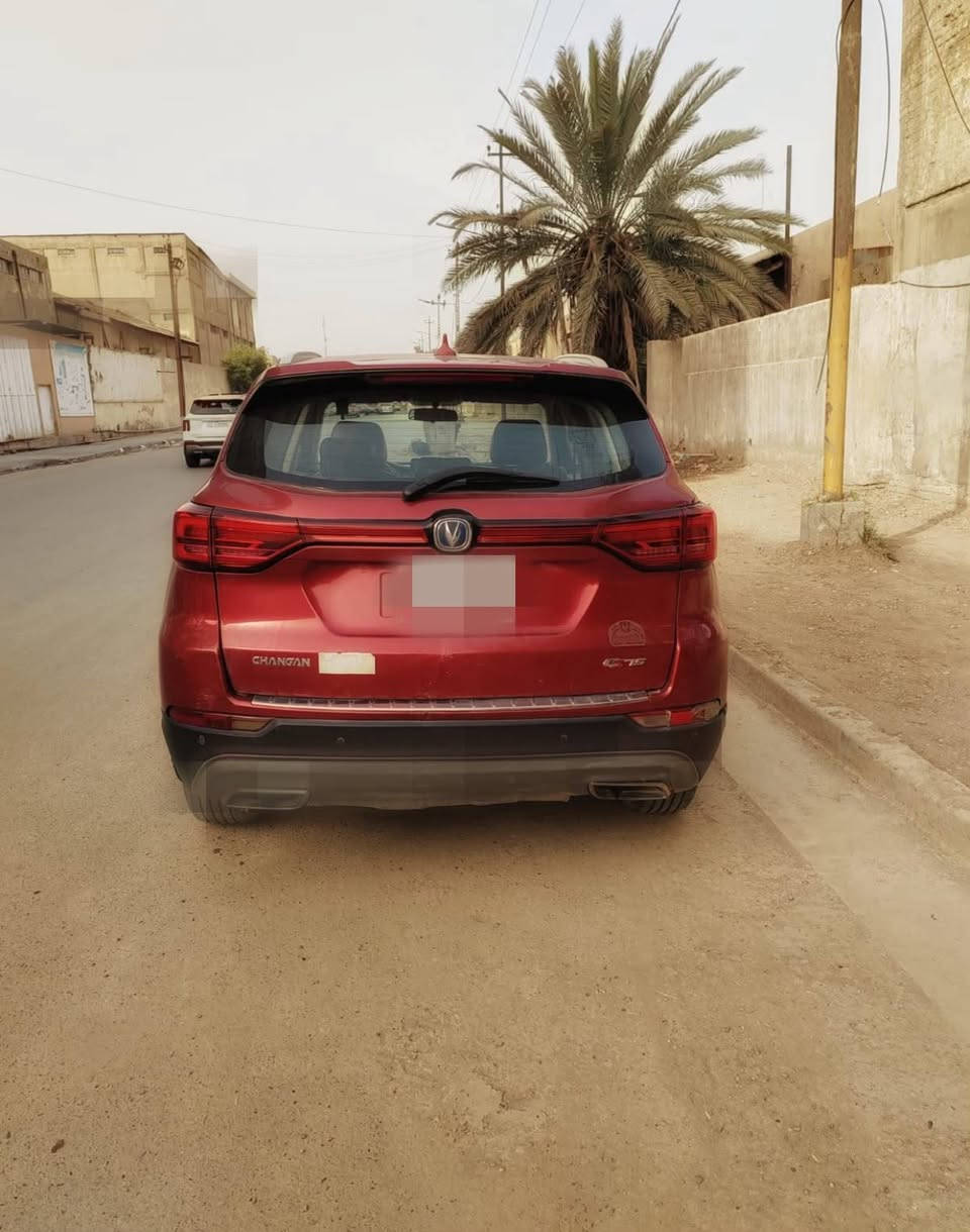 السلام عليكم للبيع شانجان 2019 cs75السياره وكاله شانجان حره تحويل ثاني يوم مكان السياره بغداد الزعفرانية المواصفات بصمه تشغيل وبصمه دخول بانوراما كشنات جلد شاشه كبيره تحكم لمس نظام توقف ذاتي (اوتوهولد)المقاعد الاماميه تبريد اشايربلمري 3انضمة قيادة محرك 1800 تيربو ليد امامي وخلفي تبريد قطعتين ثلج مع نظام تهوية بعد الإطفاء رادارات امامية حساس امامي خلفي 
دشبول ابواب كشنات جلد
فول تحكم ستيرن 
كير مكينة مكفولة 
السيارة بيها صبغ جاملغ ودعامية اثر طخطخات 
لغد وشاصي مكفول
ماشي 46 الف 
السعر 120 وبي مجال 
للمعلومات الاتصال على الرقم ***********
