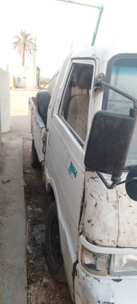 سياره بنكو 1996 جنكال 8 ابيع بدون تحويل شاصي ومكينه وكير واكسن مكفولات...