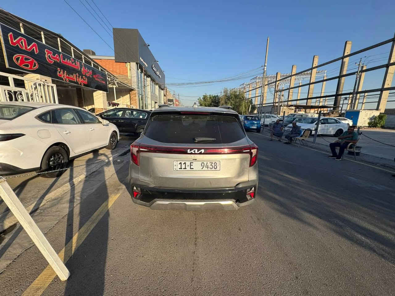 كيا سليتوس ٢٠٢٤ ماشية ١٧ ميل فول مواصفات عدا الفتحة والبصمة مرقم بغداد محرك ٢٠٠٠ دوش
رادار ٣٦٠ درجة
توقف ذاتي
كشنات تدفئة تبريد
٣ انظمة قيادة
وبيه بعد مواصفات 
مانع اصطدام 
سنوية ٢٠٢٦ هزة جديدة 
حادثه باب الجنطة مصبوغ بدون فتح دعامية ليبل واحد 
السعر ١٧٥ وبيه مجال بسيط ***********
