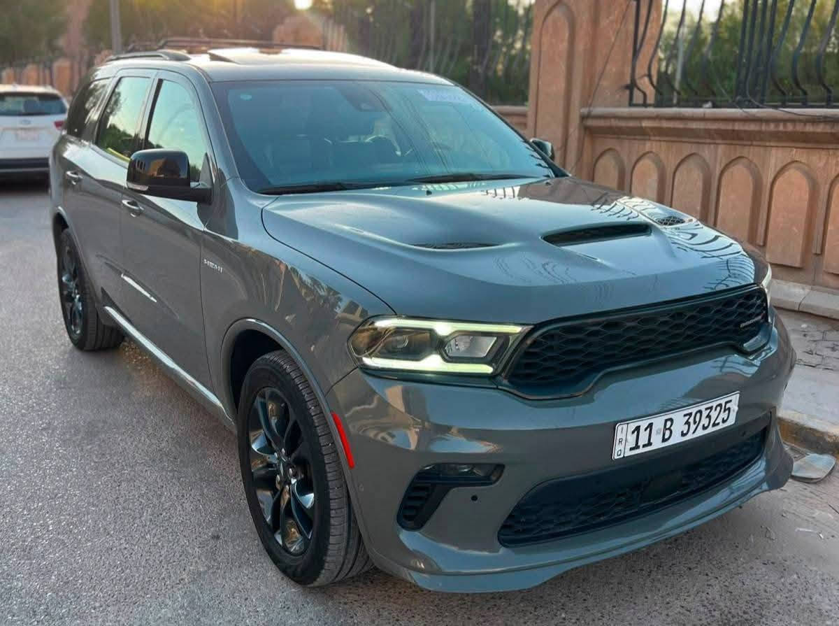 دودج دورنكو RT Plus HEMI V8 2023 للبيع

الموديل: دودج دورنكو RT Plus 2023

اللون: سمنتي

الوارد: أمريكي بدون ايرباك

المحرك: HEMI V8 سعة 5.7 لتر

نظام الدفع: AWD (دفع رباعي)

التبديل: باب واحد فقط

المواصفات:

فتحة سقف

تشغيل وبصمة أبواب

مقاعد جلد كهربائية مع حفظ وضعيات

تدفئة وتبريد للمقاعد الأمامية

تدفئة للمقاعد الخلفية

تدفئة للمقود

شاشة كبيرة مع نظام ملاحة

Apple CarPlay

بدالات تبديل السرعات خلف المقود (Paddle Shifters)

مقود كهربائي

تشغيل عن بعد

باب خلفي كهربائي

رادار أمامي وخلفي

نظام مراقبة النقطة العمياء

حساسات خلفية

أوضاع قيادة (Sport / Eco)

نظام مانع الانزلاق

تبريد ثلاثي المناطق

مصابيح LED زينون

AUX

نظام Auto Stop/Start

الحالة الفنية:

سيارة نظيفة جداً

جاهزة للاستخدام

تبديل باب واحد فقط

الموقع: بابل – الحلة

للاستفسار ***********
