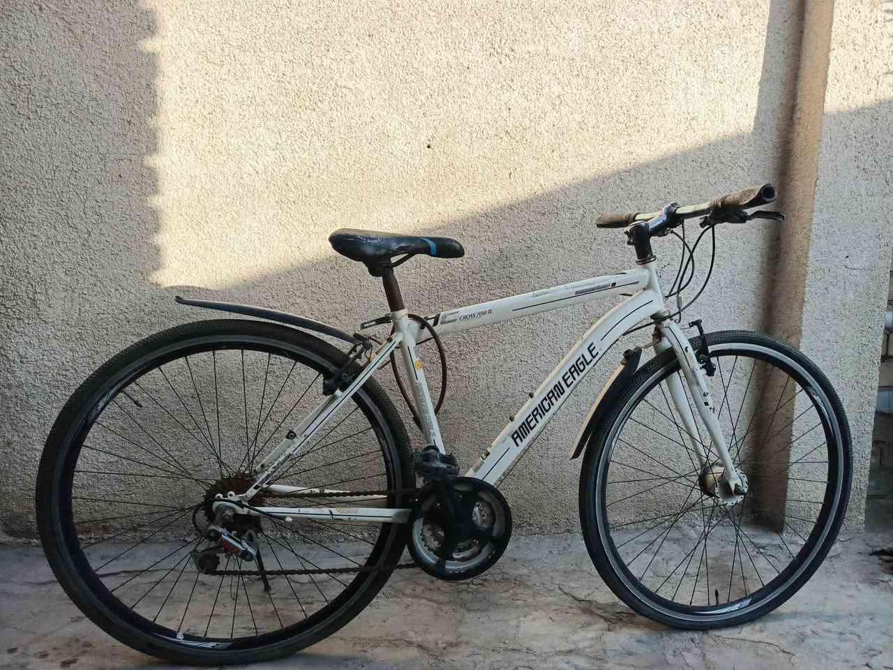 بايسكل C700  حجم 27 
بريك و گير امامي ما يشتغلن 
السعر 100الف وبي مجال
رقم واتساب ***********
عنوان بياع حي التراث
