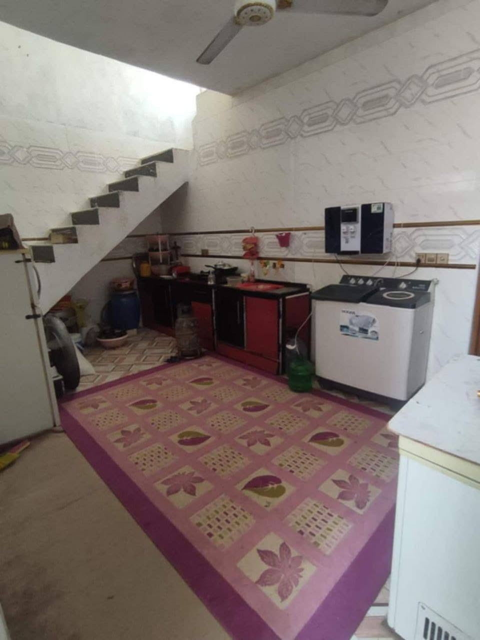 🏡 بيت 100 متر ب 33 مليون وبيه مجال
طابو زراعي سند 25 
( مشمول بلتطويب ومرقم من البلدية)  

| الأساس والسقف: كونكريت
البناء بلوك 

🔹 مواصفات البيت:
✅ غرفة نوم 🛏️
✅ صالة 🛋️
✅ صحيات داخل وخارج  🚽
✅ مطبخ 🍽️
✅أستقبال 

🔹 الخدمات المتوفرة:
💧 ماء | ⚡ كهرباء | 🚗 شوارع مبلطة | 🏫 مدارس قريبة

📍 الموقع: النجف – شارع الصب مقابل قرية الغدير عمود 276 

📞 للتواصل: ***********
