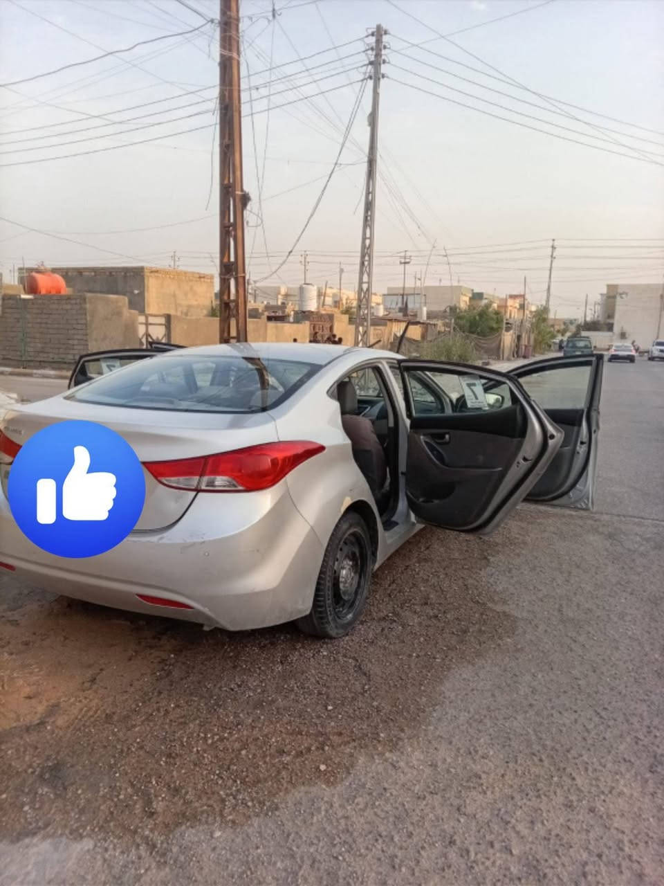 السلام عليكم النترا ٢٠١٤ للبيع مكينه ٢٠٠٠ دوش متومة طبق الاصل جنوبي سعر ٣٥ قفل للإستفسار *********** 
عنوان ناصرية
