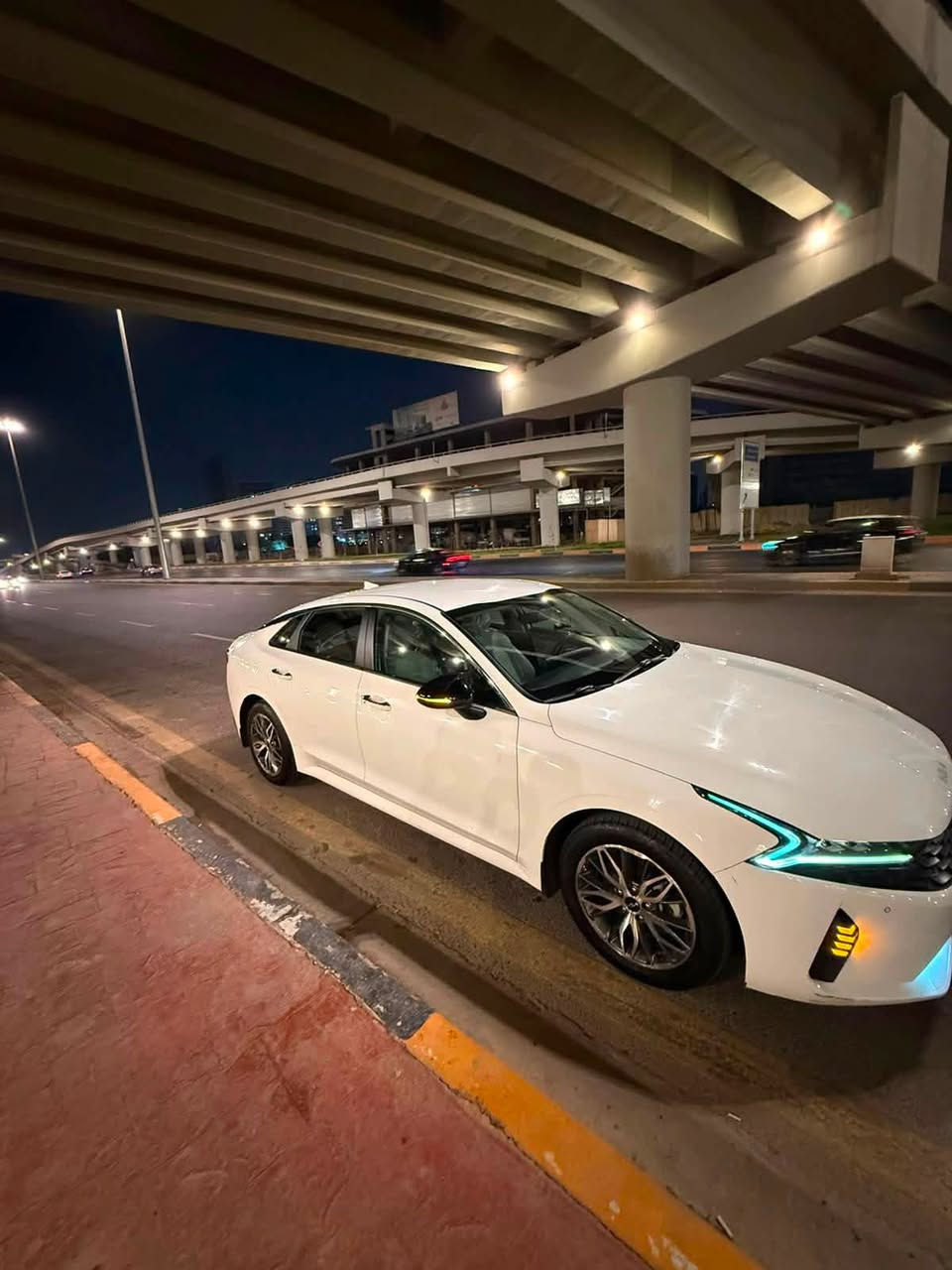 K5 خليجي موديل 22بدون قطرة صبغ
محرك 2000 دووش

كير AT

كشنات جلد ابيض

مود درايف 5 وضعيات قيادة

مثبت كروس سرعة

كشن كهرباء

لايتات كشاف ضباب

رادار امامي

رادار خلفي

مري شفط

حماية سرقة

آبل كاربلاي 

تبريد امامي خلفي منفصل

فتح صندوق ذكي عند الاقتراب 

ترحيب اثناءءتشغيل سيارة

كامرة داش كام داخلي وخارجي امامي خلفي

حساس ضغط الاطارات

ABS مانع انزلاق

سيارة خير من الله كلش نضيفة وجديدة مال جناي 

مكان شارع بغداد الربيع الحرية

 السعر 165  وبي مجال لشراي

رقم اربيل وسيارة بأسمي تحويل ثاني يوم 

رقم هاتف ***********
