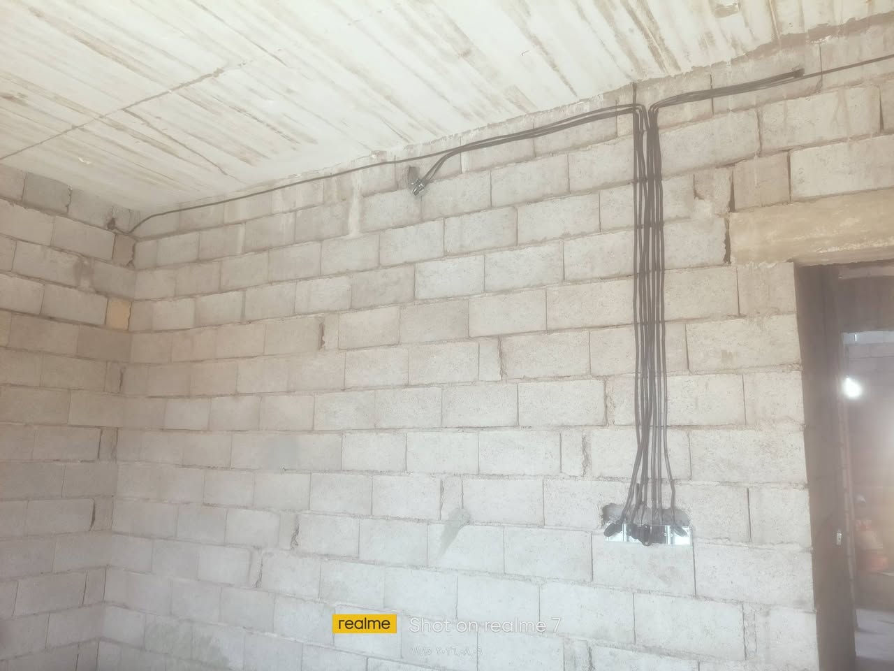 بسم الله الرحمن الرحيم
تم وبحد الله انجاز بيت احد الزبان تأسيس كهرباء بواصفات جيد تاسيس مشترك و تاسيس منفصل 
جاهزون لتأسيس كافة المنازل و المباني وباسعار مناسبه جداً شغل يرضي الله ثم الزبون 
و الماعندو نفزعلو 
للستفسار على الرقم التالي 
***********
