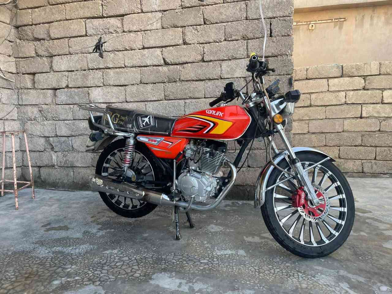 💥 ماطور سيفان سونيك للبيع 💥
المواصفات كلها معروفه
النوع: سيفان سونيك
التشغيل: سلف جديد (بعده نشد على إيدي)
الحالة: المحرك وبقية الأجزاء بحالة ممتازة وجاهزة للاستخدام فوراً.
📍 المكان تقاطع الخصم جميله
💰 السعر750 وبي مجال
📞 للتواصل والاستفسار: [***********] أو التواصل عبر رسائل الصفحة.
