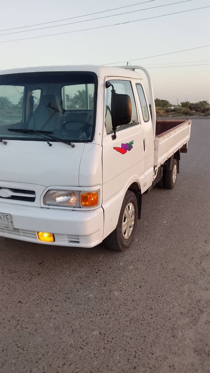 السلام عليكم كيا حمل موديل 96 رقم بغداد الماني الثانويه ل 28 تحويل مباشر سياره مقفوله كفاله عامه مكان السياره بغداد ابو غريب السعر اتصل ***********
