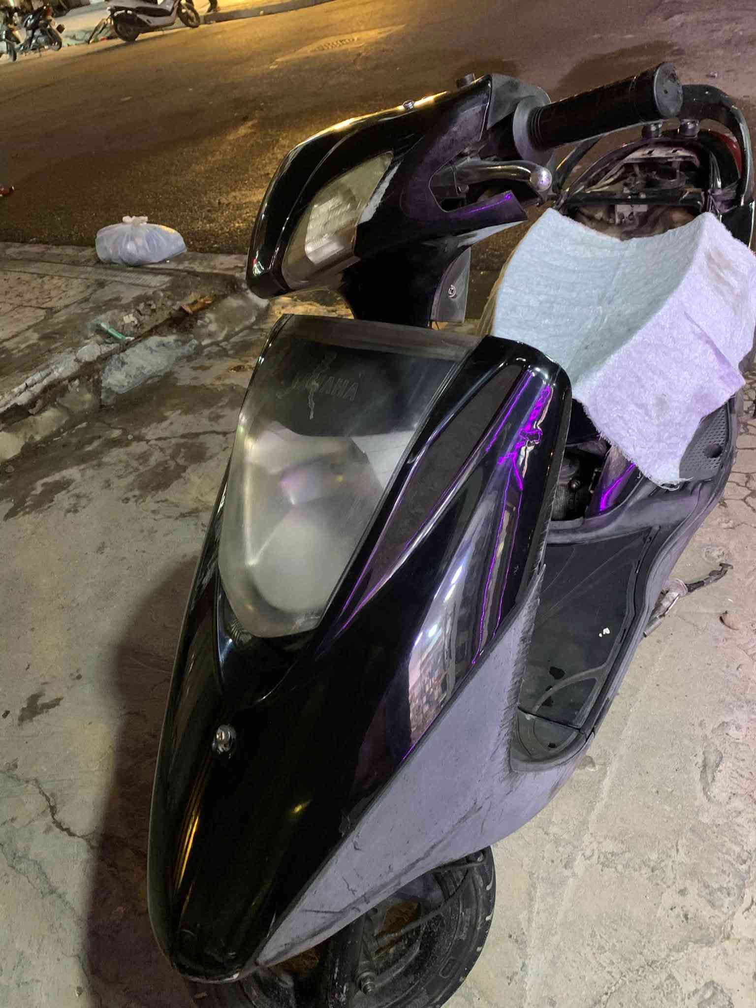 مرخصه الادمن
إسلام عليكم دراجه بريز اخت الجديده راعيها نكلب بيها وضاج منها وكلشي مبين بل صور دشبول مصوفر تايرات جدد عمبار امامي جديد كهربائيات كلها شغاله اي نقص ما بيها المو شراي  لا يخابر السعر 750 وبيها مجال حك الجيه 
***********
