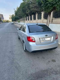 كيا برايد • ٢٠١٠ • توماتيك
