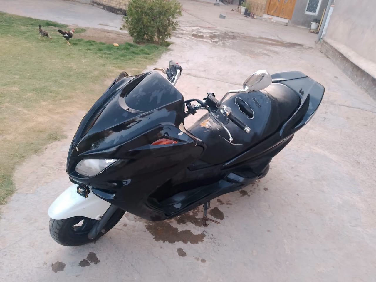 #للبيع 👈 نقدا و #بالأقصاد_على_المنصة
✅ دراجة #ماجسته 250cc 👈 الشكل الحديث 
♦️♦️ موقع الدراجة في #الديوانية_السنية
✅ اللون #اسود_صدفي
♦️♦️ نظيفه جدا
✅ #محرك_ممتاز_جدا #شلعة_تسارع_معدل_سرعه 
♦️♦️ الدراجة جاهزه ماتصرف عليه ربع
✅ للاستفسار والطلب مراجعة مكتب #ولي_النائلي_لبيع_وشراء_السيارات_والدراجات في الديوانية السنية الشارع التجاري جوار عمارة سيد كريم دنكه ***********
