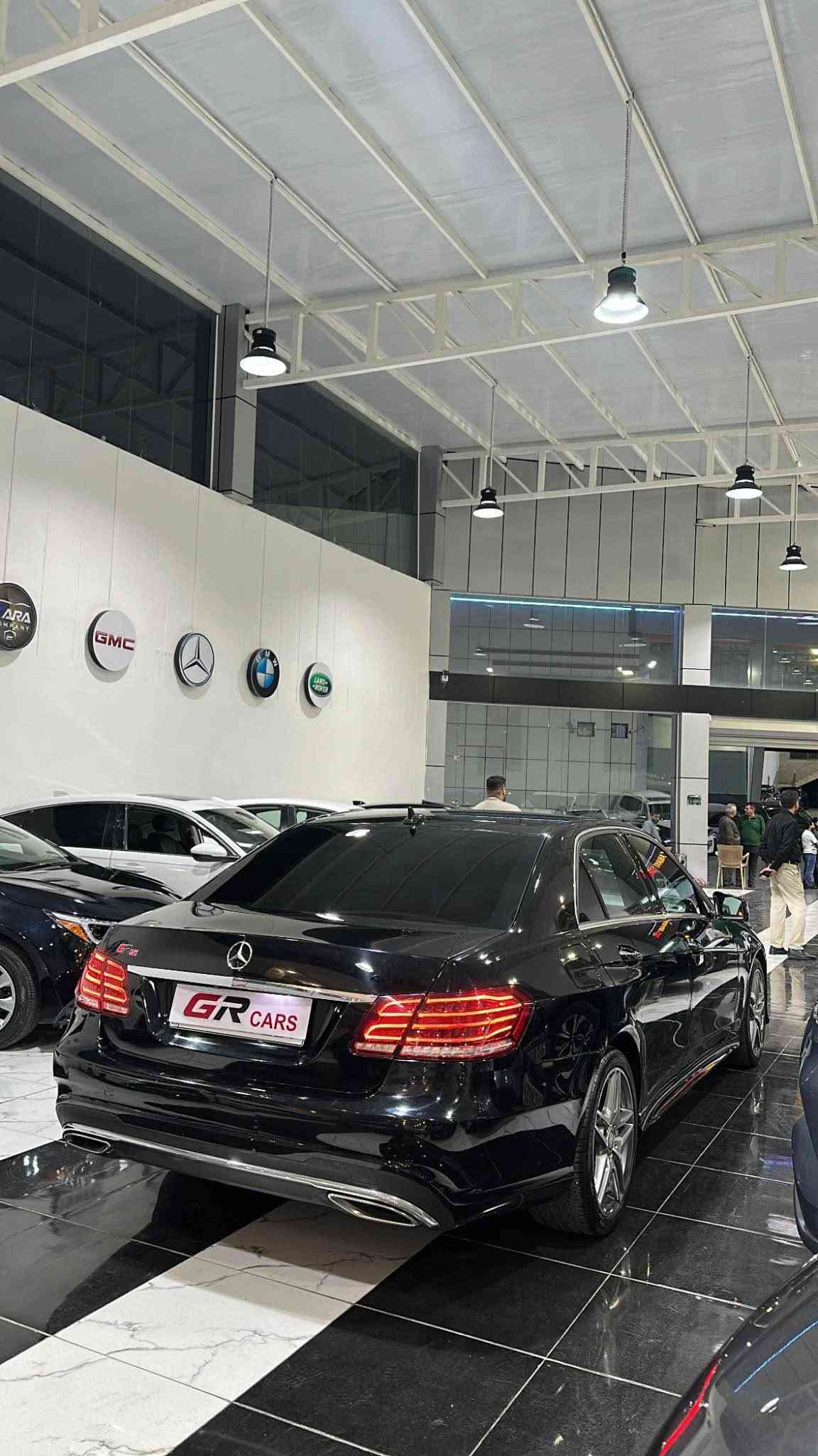 Mercedes Benz E-350 2016
فول مواصفات 🔥
بدون دعم و صبغ 📦✅
V6 ✅
65 مايل ✅
سعر : 220$ ورقه و مجال بسيط ✅ دهوك, العراق
