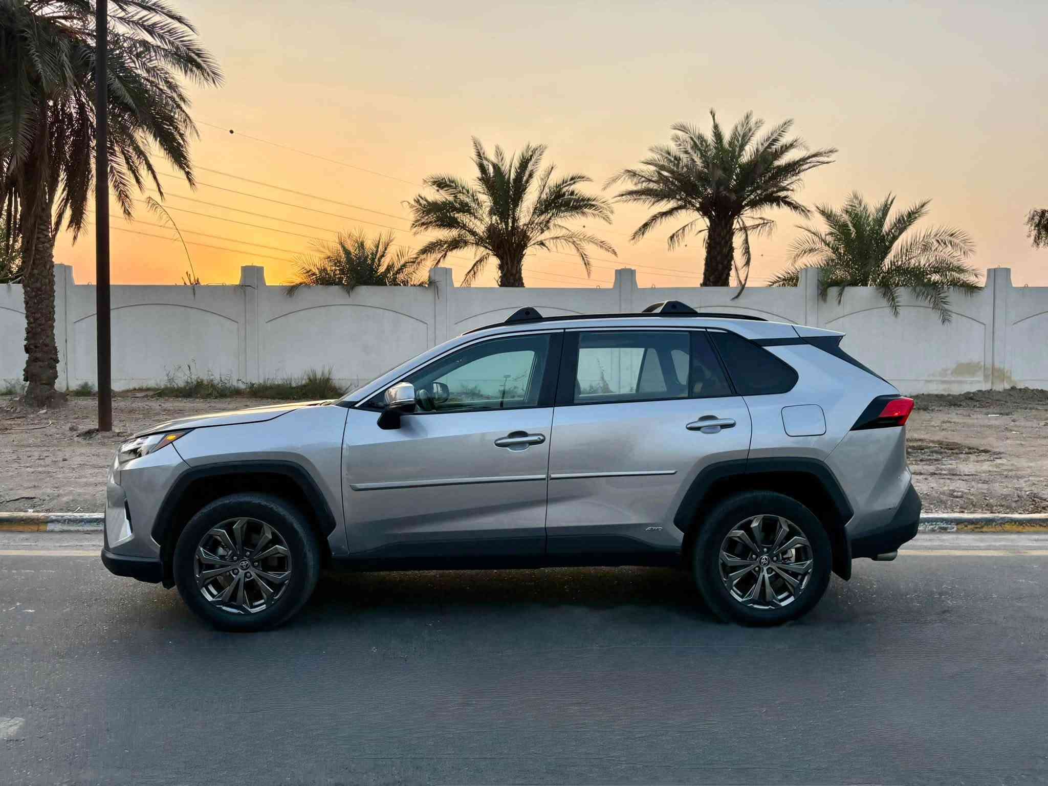 تيوتا راف فور 2024 xle premium هايبرد

اللون : سلفر  
دخول جديد ( رقم اربيل ) 
ماشية 20 الف ميل 

المواصفات : 
1- فتحة 
2- بصمة 
3- كراسي جلد 
4- كرسي السائق كهرباء 
5- صندوق كهرباء 
6- صندوق شفط
7- ترحيب عند الاقتراب من السيارة 
8-تشغيل عن بعد 
9- بصمة أبواب 
باقي المواصفات معروفه ( xle premium )

الضرر :

صور الحادث مرفقه بالمنشور 

السيارة بدون صبغ 

تبديل جاملغ نفس اللون 

ايرباك ستيرن فقط راجع سستم 

السيارة بدون شواصي بدون لغود

—————————————-

السعر :258$ وبيها مجال بسيط 

انتبه السيارة بدون صبغ 

المكان : بغداد - العامرية 

للاستفسار : ***********
