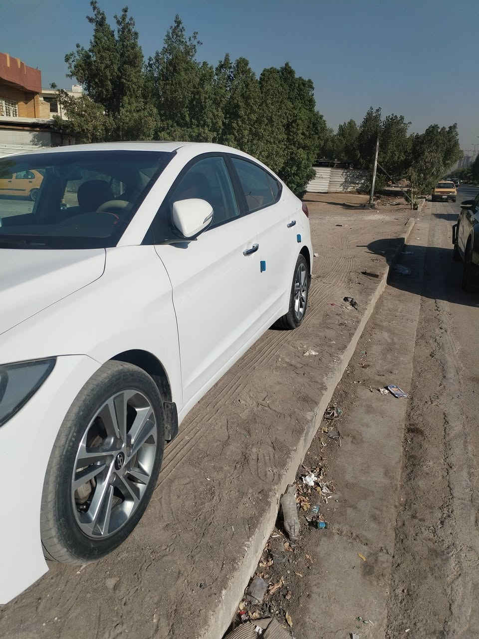 النترا للبيع موديل ٢٠١٩ السوبر فول السياره هزه وسنيه جدد بسمي ماشية ١٢٣ مكان تقاطع الدرويش مال السيديه *********** فول خليجي السعر ١٦٠ بيها مجال
