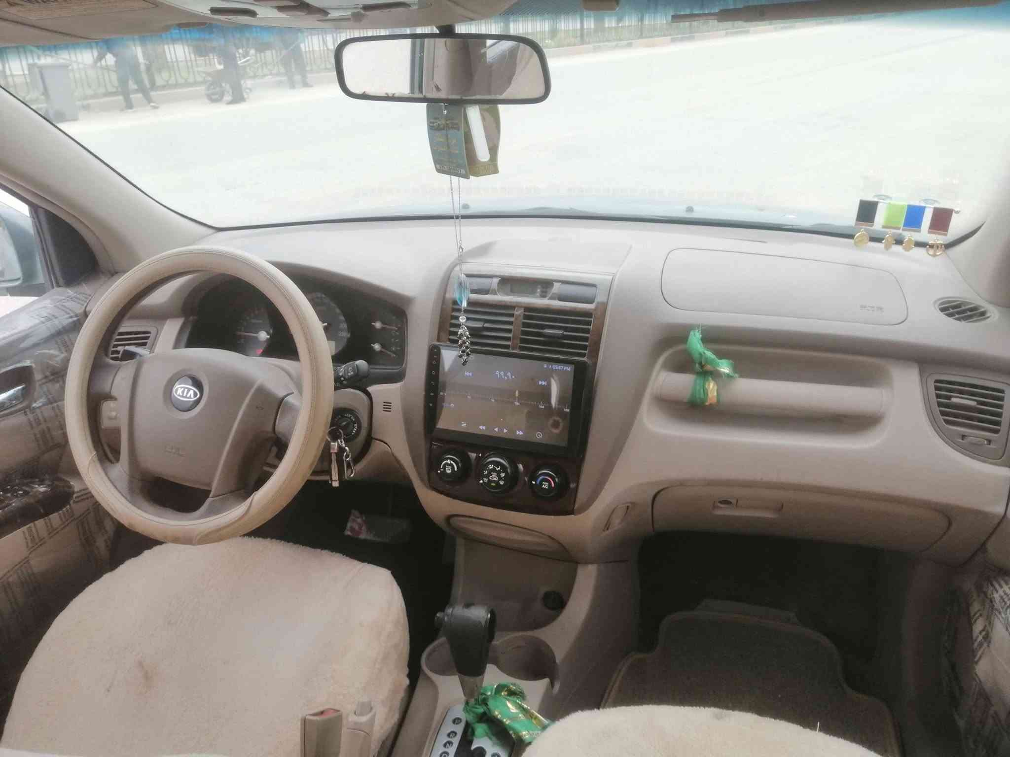 سبورتاج • ٢٠٠٨ • ٢٧٠٠