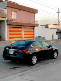 Altima 2013    زۆر بە پاکی ماوەتەوە   نیوپارچە بۆیاخ بێ ناو گرتن  سەنە...