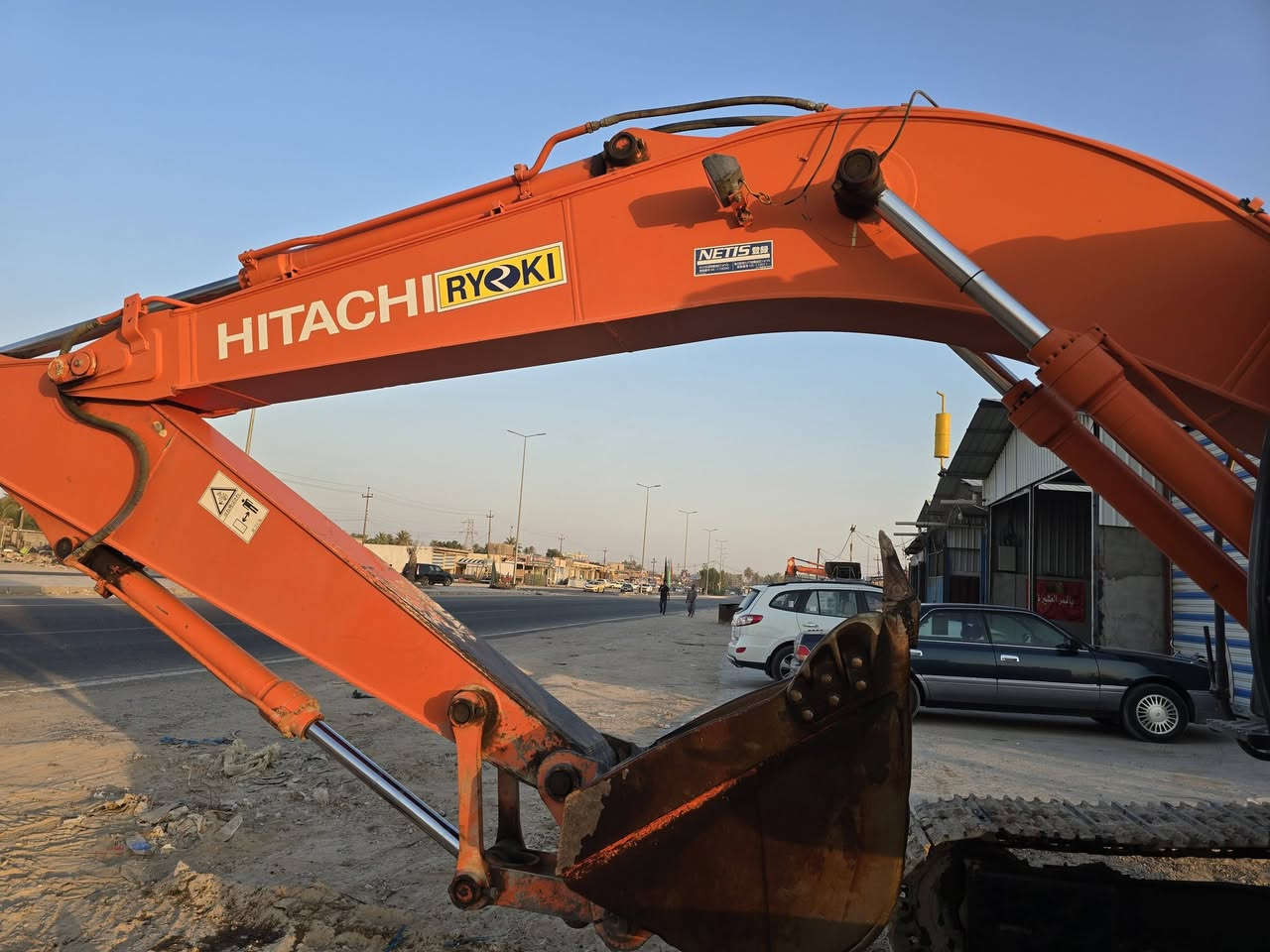 حفارة هيتاشي زت ثري مديل ١٢.نضيفة كلش نضيفة بلادية ياباني اصل
مشتغله 8000 ساعه منفيس معلايه 19.ترهم مراوس تياتو حديث او لندكروز. رقم الهاتف.***********
