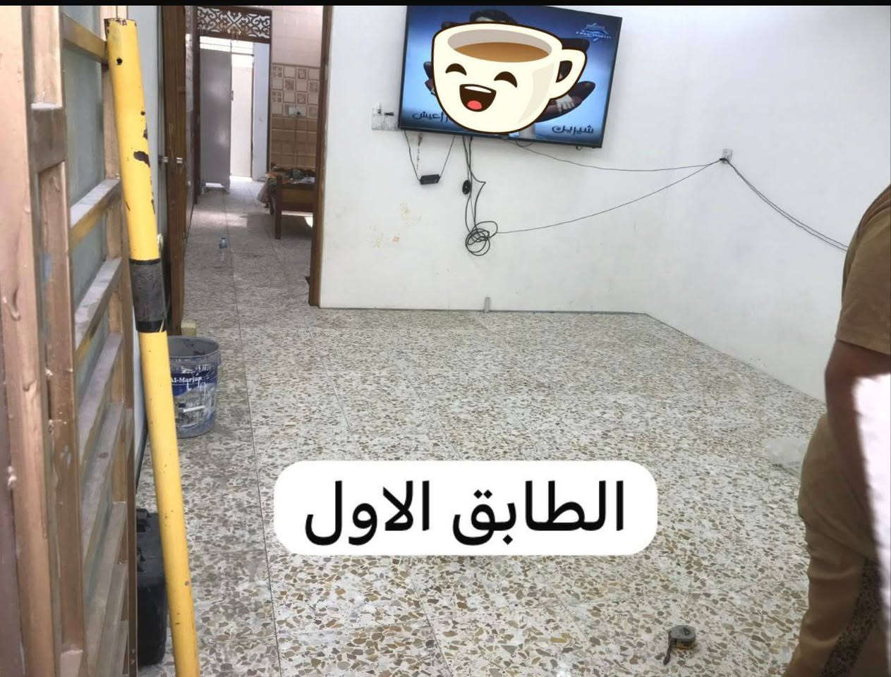يالله رهنيه٧٣متر طابقين ٣غرف نوم واستقبال صحيات فوك وجوه وخارجية  يكمل المحجر  والبيبان الفوك  استلام كامل الرهن ٣٠ايجار ١٠٠ والمده سنتين استفسار *********** وتدللون  العنوان ألخطيب الزراعي قريب الهياكل قرب جامع أبو تراب

نص مكتوب في الصور:
- الطابق الاول