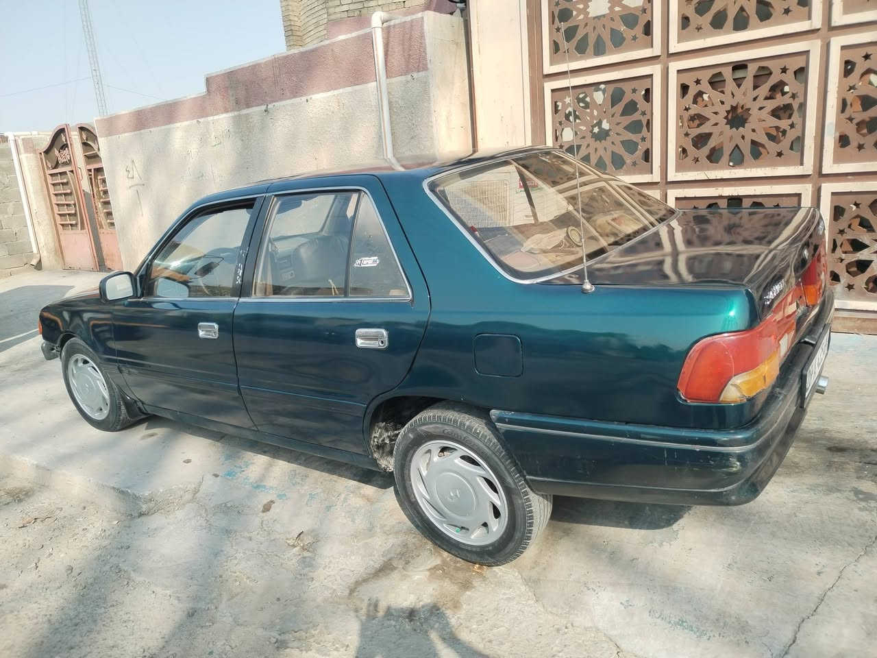 سلام عليكم سوناتا  وان. سياره خير من الله صبغ جديد صدر جديد كير مكينه مال كورله جدد رقم ديالي بسمي بيهه نواقص قليله مكان بغداد مدينه الصدر  السعر ٣٠ وبيهه مجال ***********
