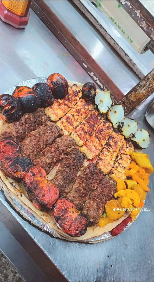 ✨ من قسم المشاوي ✨
​أهلنا وناسنا الكرام.. طعم المشاوي العراقي الأصيل على أصوله! 🍢🔥
​ذبح يومي ولحومنا كلها تازة 100%، ما نتعامل بالمجمد إطلاقاً، ونشتغل جدام العين لتطمنون.
​🔹 مستعدون لتجهيز كافة المناسبات والعزائم
🔹 صواني ومناسف بجميع الأحجام وأسعار مناسبة للجميع
​💵 أسعار الكيلوات:
​كيلو كباب لحم عجل فريش (16 شيش): 16,000 دينار
​كيلو كباب دجاج فريش (16 شيش): 14,000 دينار
​كيلو كباب لحم غنم فريش (16 شيش): 16,000 دينار
​📍 العنوان: المسيب
🚗 خدمة التوصيل: متوفرة لكافة مناطق المسيب والمناطق المجاورة
​📞 للاتصال: ***********
💬 واتساب: ***********
​⏰ أوقات العمل: يومياً من الساعة 8:00 صباحاً حتى 12:00 بعد منتصف الليل

نص مكتوب في الصور:
- @user0924707855