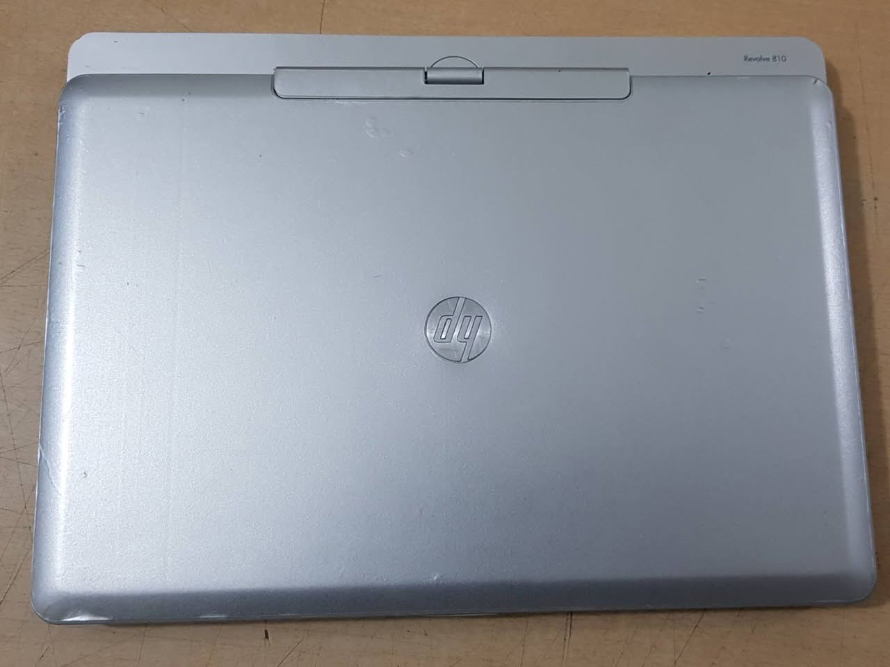 تحية طيبة .. لابتوب  hp كور اي 5 الجيل الرابع ورام 8 كيكا وهارد ssd 256 شاشة دوارة و لمس 

                      (( السعر ثابت 170 الف دينار  ))

hp revolve 810
المعالج  Core i5  الجيل الرابع
رام 8 كيكا 
هارد  ssd 256  
حجم الشاشة 11.5 
كيبورد عربي إنكليزي

 للأتصال عادي و واتساب *********** 
شارع الصناعة اوقات الدوام ( 9 - 4 ) يوجد خدمة توصيل داخل بغداد ولجميع المحافظات لمشاهدة كافة الموديلات 
يرجى زيارة الموقع على الفيس بوك ( لابتوب بشير لاين
