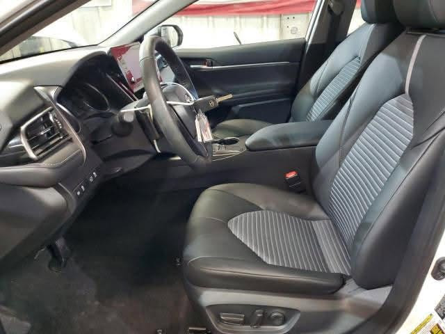 ‎‏Toyota_Camry_SE_NIGHTSHADE 2023

ماشي 27
رقم بغداد 
كراسي جلد كهرباء
بجم زينون 
صبغ نص الجاملغ الخلفي 
صندوك تبديل بدون ايرباك
السعر220$
***********
مكان السيارة بغداد

نص مكتوب في الصور:
- 67052601X