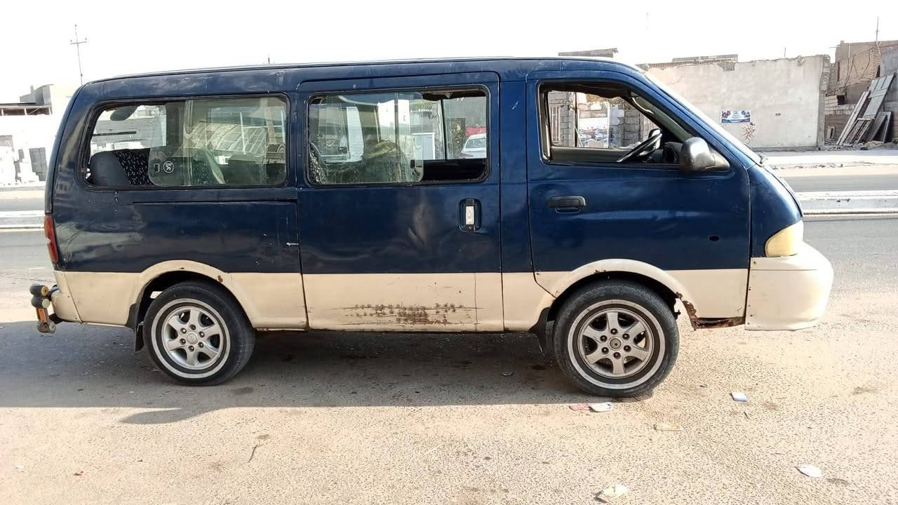 السلام عليكم ابو يجوز للبيع موديل 2000 وغرامات رقم باسم الماني السعر 48 وبيها مجال عنوان***********
