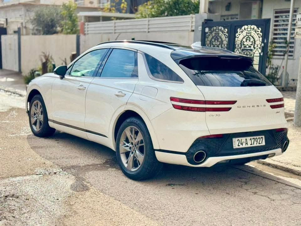السلام عليكم Gv70 للبيع
جينيسس GV70 2024

محرك 4 سلندر

ماشيه ٨٥ الف كم  

فل مواصفات

‎كامرات 360 درجة

حساسات 360 درجة

رادارات كامله قيادة اليه 100‎%‎

تدفئه تبريد بلمقاعد 

هيتر استيرن تحكم ستيرن كهرباء 

كرسي سائق مساج اكثر من حركه 

بنوراما 

بردات خلفية 

شحن وايلس كار بلي ويفاي 

مري شفط ترحيب عند الاقتراب 

سستم صوت lexicon 🔈

اوتو هولد مع نضام اطفاء الازدحامات 

سياره فول الفول

سيارة مكينه 2500 تيربو 🚀

مري شفط 

السيارة نظيفة وجاهزة من كلشي 

حادث 

الجاملغ الخلفي صبغ + جاملغ امامي مبدل اصلي 

صورة الحادث مرفقة بالمنشور 

رقم دهوك باسمي هزه وفحص جديده 

السعر 275 

الاتصال ***********
