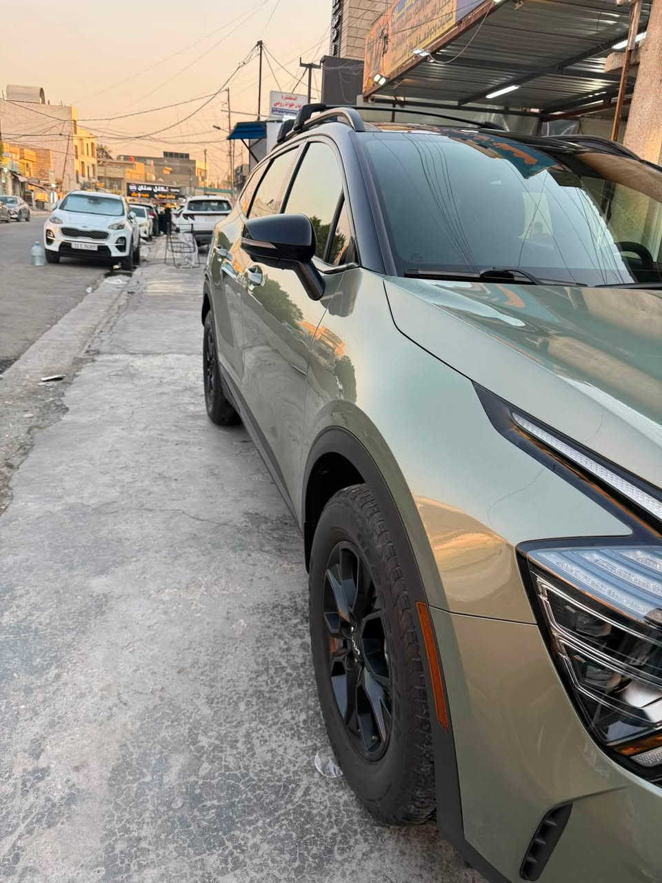 سبورتج 2023 فئه xpro
سياره امريكيه حادثها غرق طابه تعمل وتسير الغرق واصل للدوسه فقط
ممشى السياره 40km
مواصفاتها معروفه فول مواصفات 
كشنات تدفئه تبريد تدفئه ستيرن 
كامرات 360درجه
كراسي كهرباء 
بانوراما
وبعد بيها هوايه مواصفات
مكان سياره بغداد 
الرقم ***********
