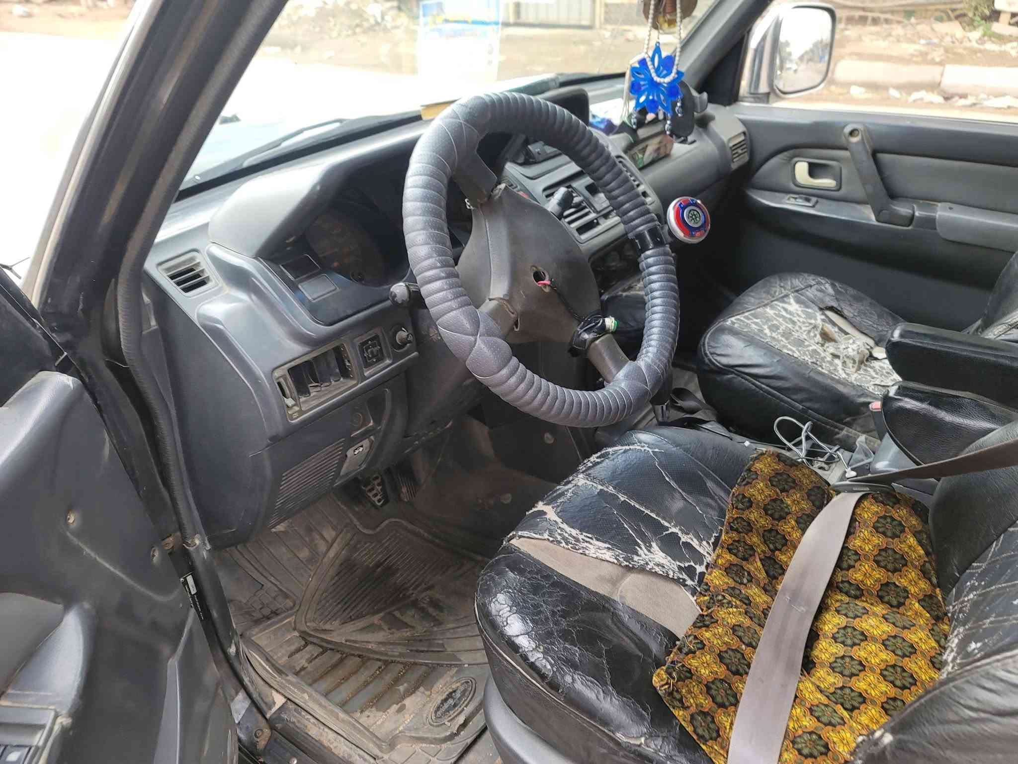 للبيع باجيرو ٩٣ رقم بغداد انكليزي باسمي كير ومحرك vvt3000 جام كهرباء تخم تايرجديد باتري جديد شاشة مع كامرة أمامية وخلفية الكشر مكفول السعر ٥٠ للاستفسار الاتصال ***********
