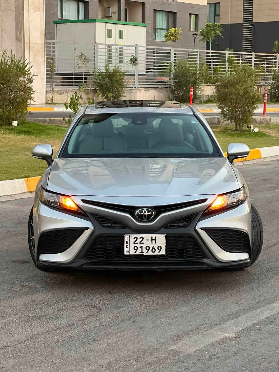 السلام عليكم كامري SE 2022 لون سلفر فول مواصفات وارد أمريكي
(AWD) فور ويل

فتحة (سلايد روف)

نظام التشغيل (بصمة)

أشارات ترحيب

رادار أمامي 

رادار خلفي 

السايد بريك بصمة (دكمة)

أنظمة قيادة (ECO,NORMAL,SPORT)

شاشة ابل كار بلي

لايت زينون

السيارة ماشية 60mile كشنات أمامية تدفئة 

كرسي السائق كهرباء 

جام الأبواب كلهن أوتو 

اشارات مِري جانبية

مكان السيارة العامرية او الغزالية 

رقم الهاتف ***********
