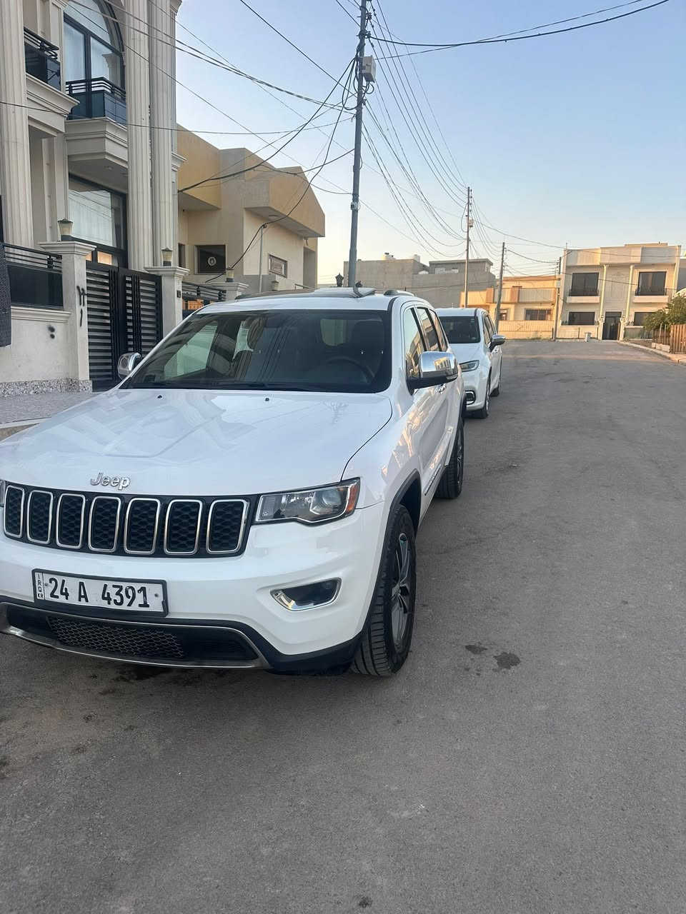 2018 كلين تايتل بيها ربع بنيد بخ مع باب خلفي صفحة النفر سعر 200 سنوية وهزة قبل 20 يوم مجددة محصلة فحص 100/100 سيارة جاهزة ما بيها اي نقص مواصفات لمتد ***********/***********
